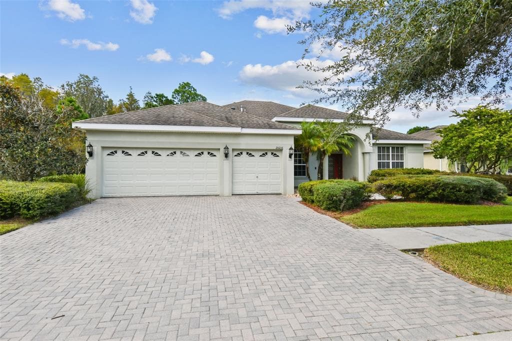 20216 REGAL FERN COURT TAMPA, FL 33647