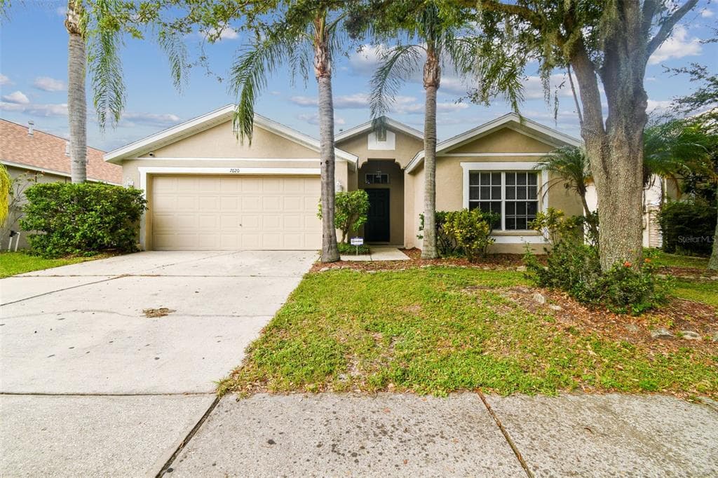 7620 BRISTOL PARK DRIVE APOLLO BEACH, FL 33572