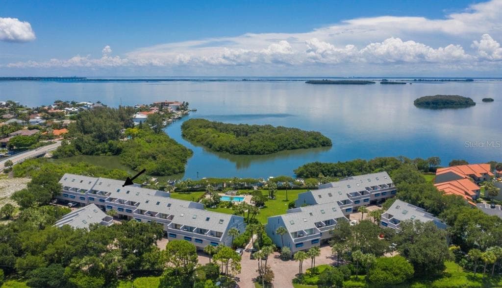 1355 PINELLAS BAYWAY S UNIT 8 TIERRA VERDE, FL 33715
