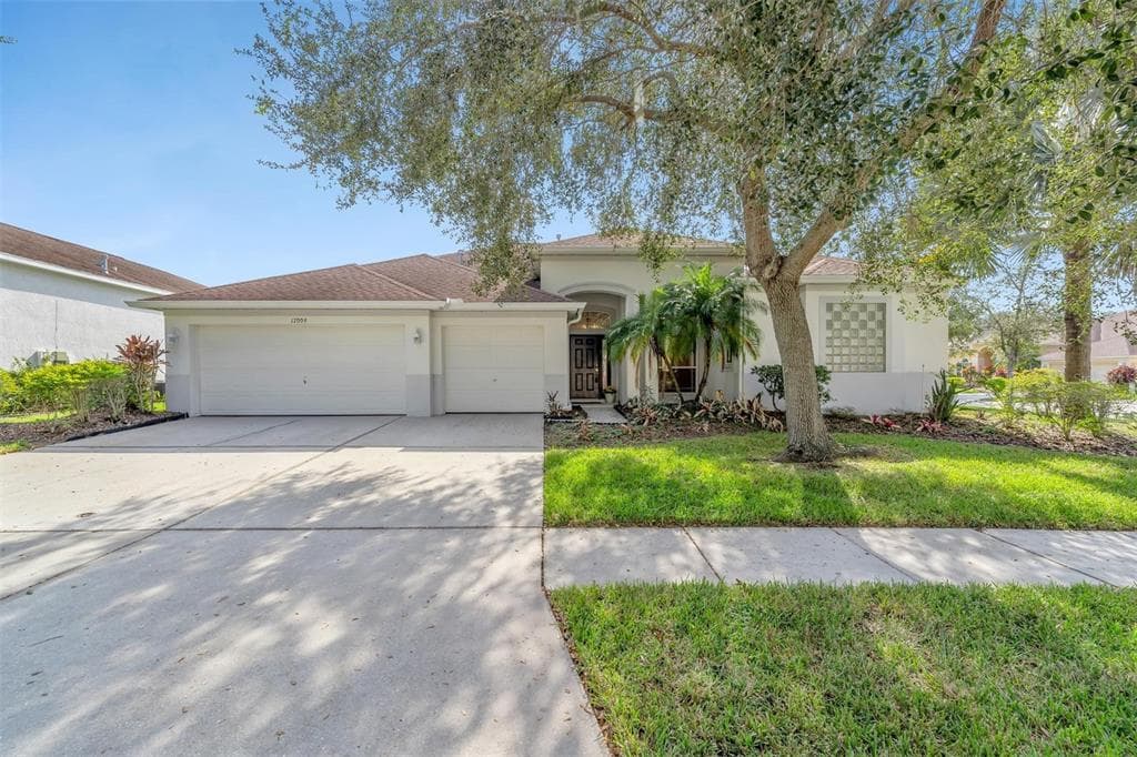 17009 FALCONRIDGE ROAD LITHIA, FL 33547