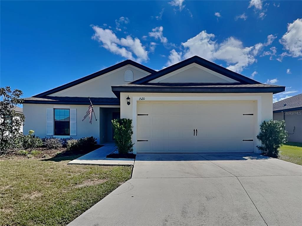 1520 SWAN LAKE CIRCLE DUNDEE, FL 33838