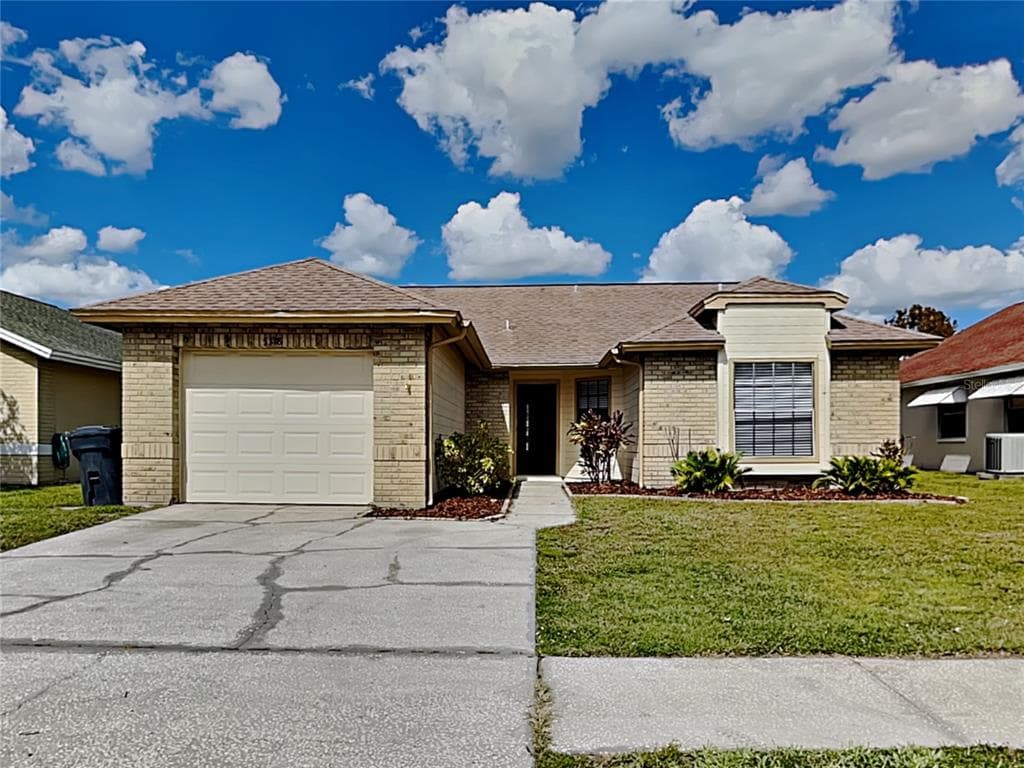 5318 SOUTHWICK DRIVE TAMPA, FL 33624