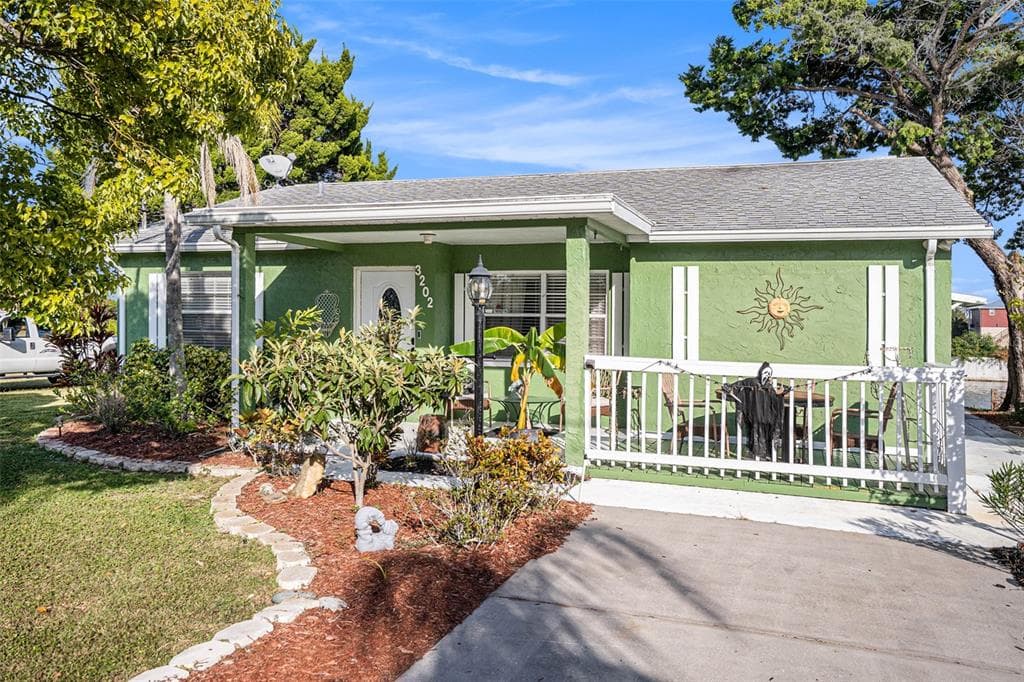 3202 AZALEA DRIVE HERNANDO BEACH, FL 34607