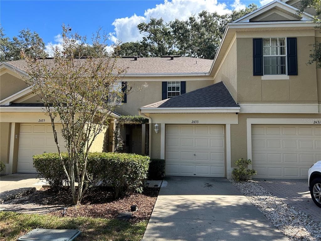 2433 EARLSWOOD CT BRANDON, FL 33510