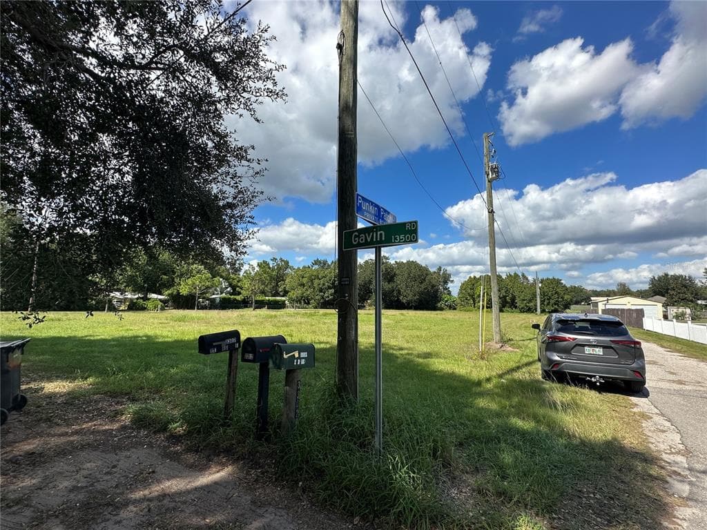 3402 PUNKIN PATCH LANE DOVER, FL 33527