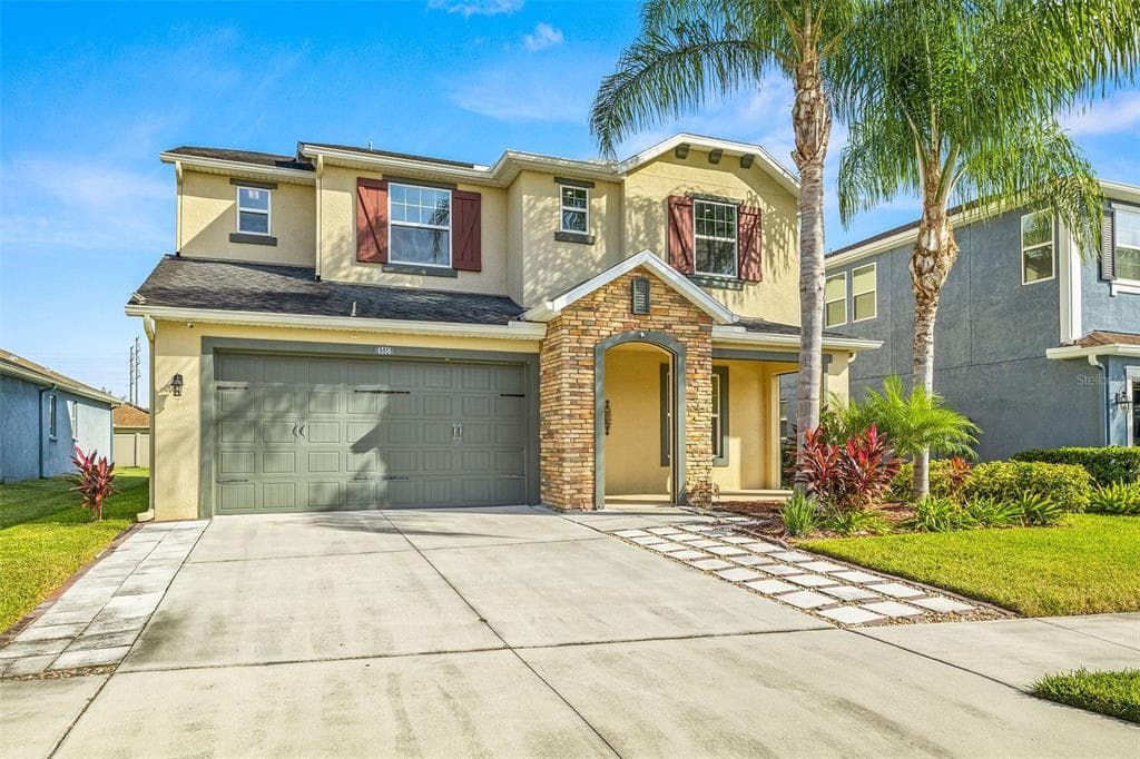 4556 PENSFORD COURT WESLEY CHAPEL, FL 33543
