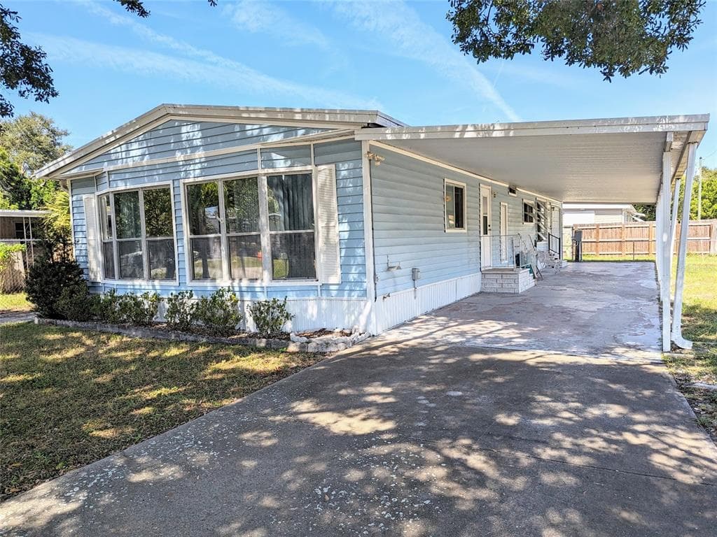 6101 109TH AVENUE N PINELLAS PARK, FL 33782
