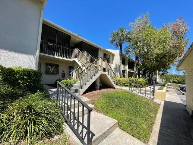 1901 OYSTER CATCHER LANE UNIT 813 CLEARWATER, FL 33762