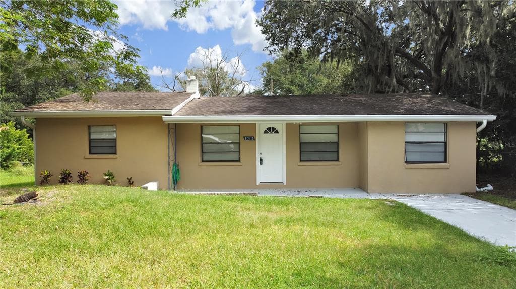 1013 SUNRISE COURT LAKELAND, FL 33801