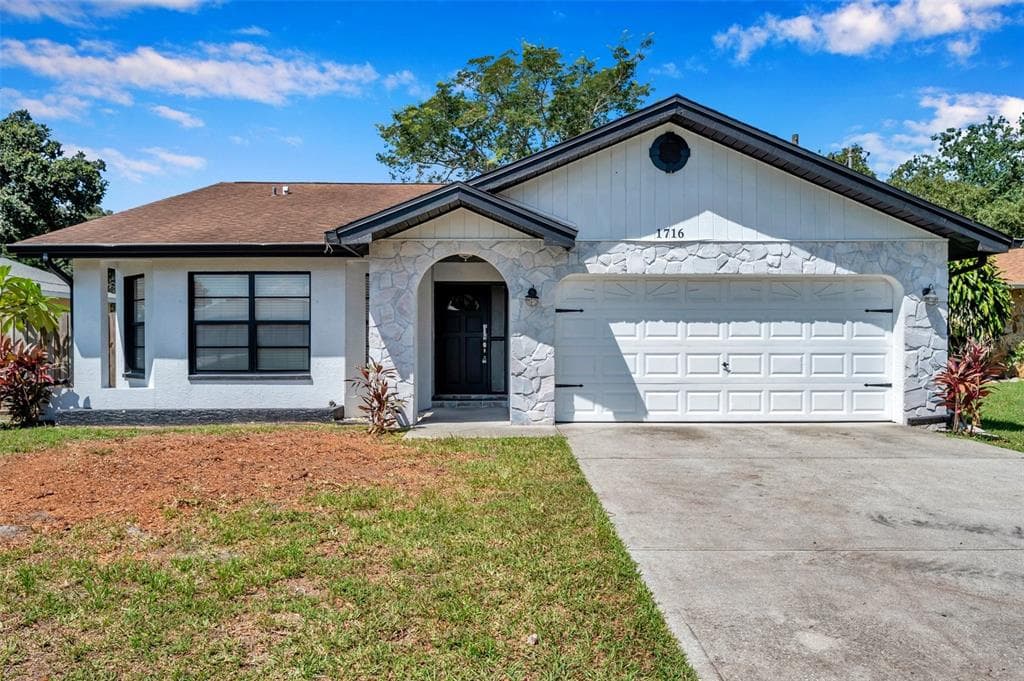1716 LUCAS DRIVE CLEARWATER, FL 33759