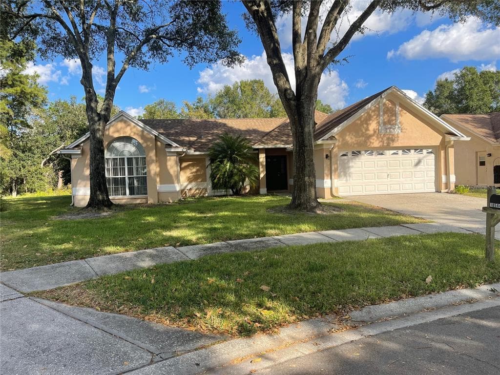 18544 OTTERWOOD AVENUE TAMPA, FL 33647