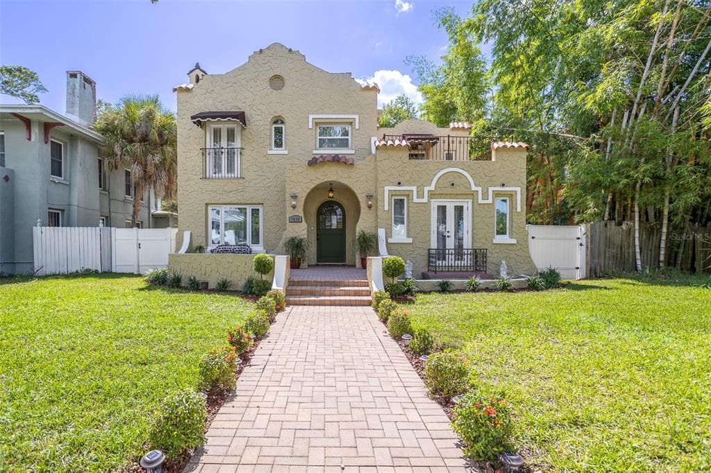 1420 9TH STREET N ST PETERSBURG, FL 33704