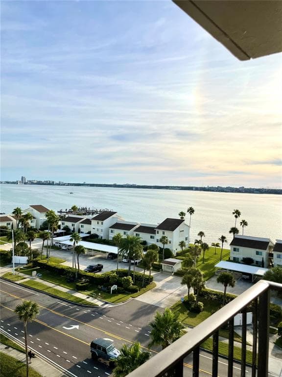 1400 GULF BOULEVARD UNIT 804 CLEARWATER, FL 33767