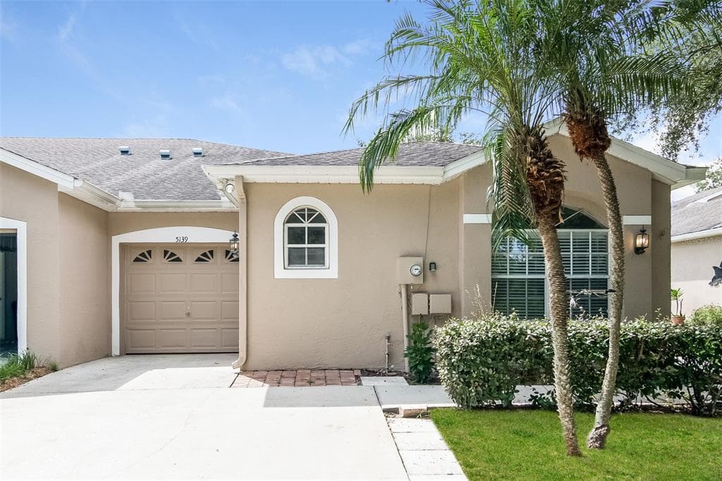5139 LOCHMEAD TERRACE ZEPHYRHILLS, FL 33541