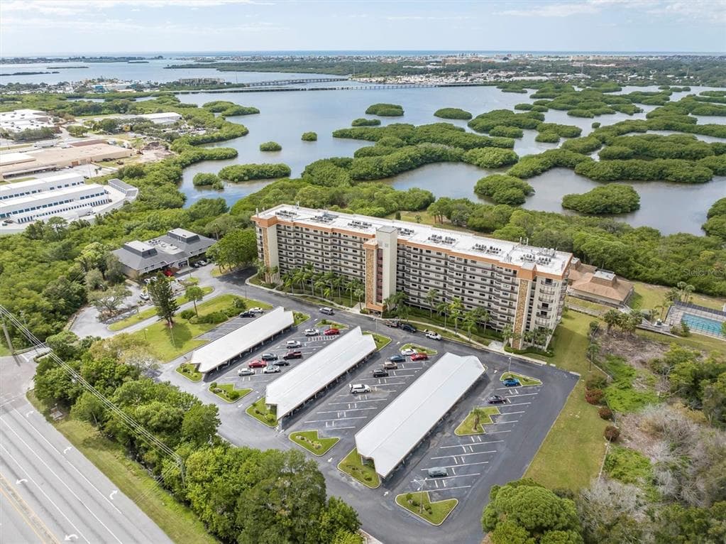 5400 PARK STREET N UNIT 308 ST PETERSBURG, FL 33709