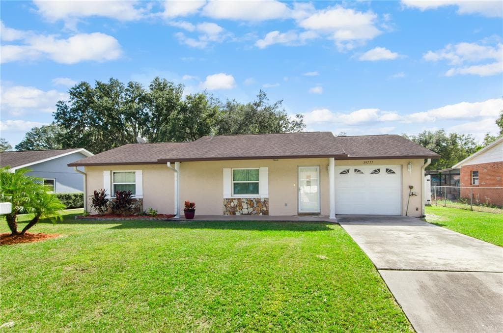 39777 MEADOWOOD LOOP ZEPHYRHILLS, FL 33542