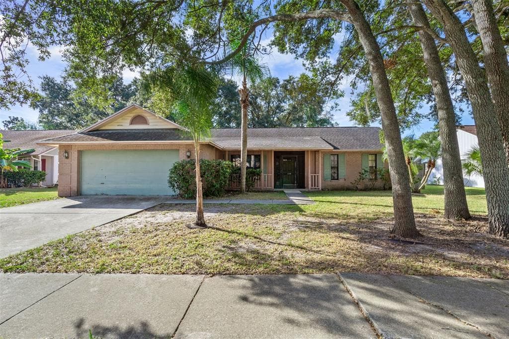 1615 DAWNRIDGE COURT BRANDON, FL 33510
