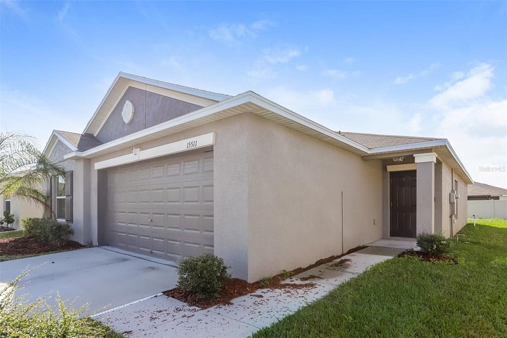 15511 BAWTREE GATE LANE SUN CITY CENTER, FL 33573