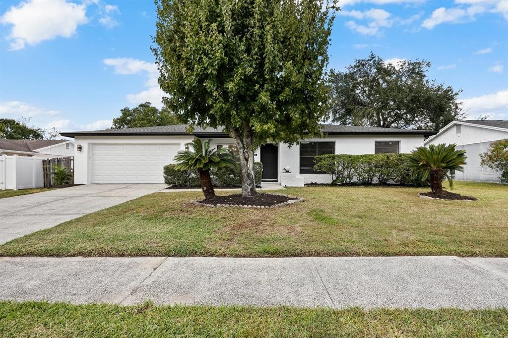 4317 FOXGLEN LANE TAMPA, FL 33624