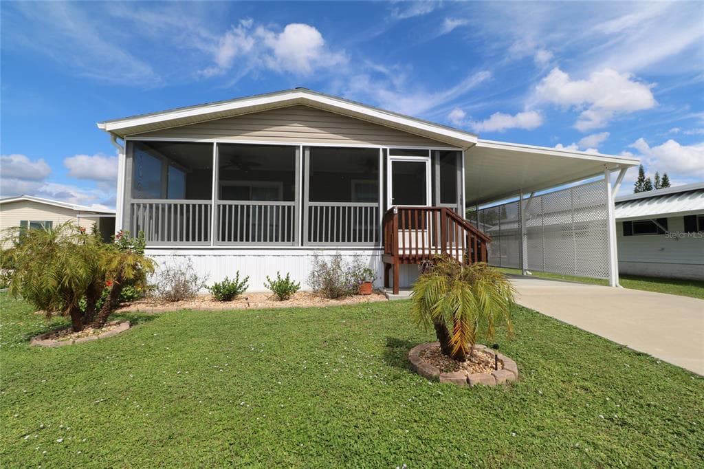 109 W SAINT ANNES CIRCLE APOLLO BEACH, FL 33572