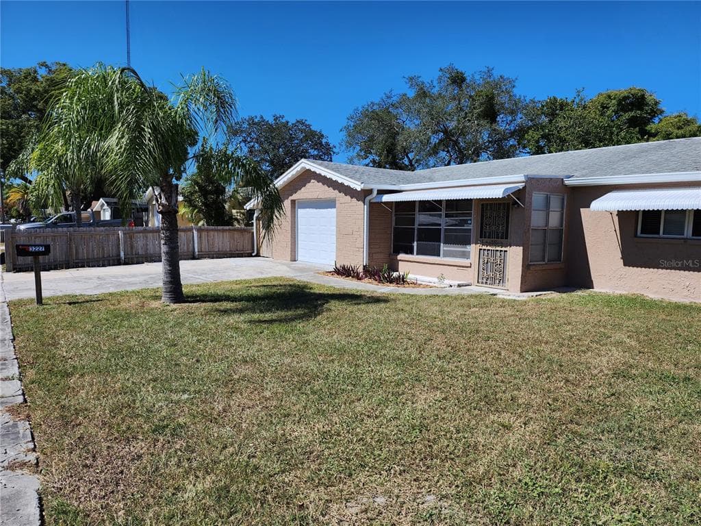 3227 FAIRMOUNT DRIVE HOLIDAY, FL 34691