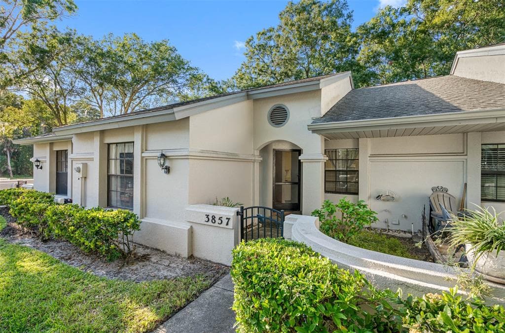 3857 PHEASANT COURT PALM HARBOR, FL 34685