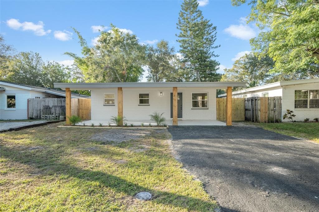 4648 72ND AVENUE N PINELLAS PARK, FL 33781