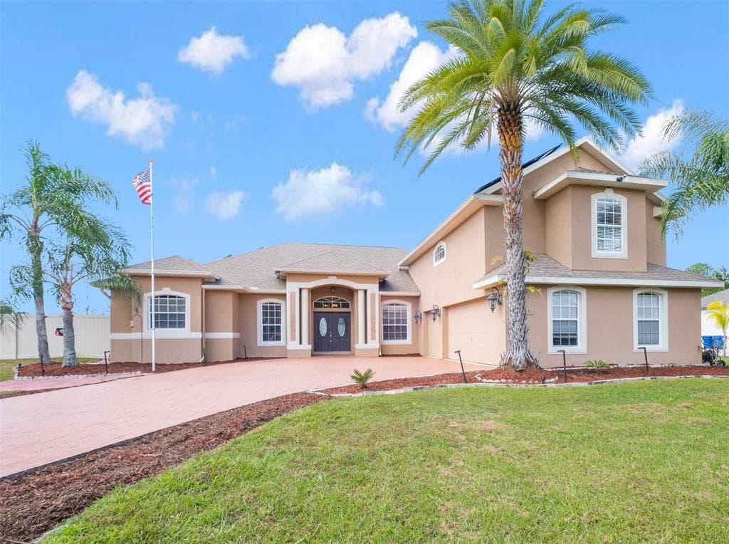8131 SPRING FOREST LANE WESLEY CHAPEL, FL 33544