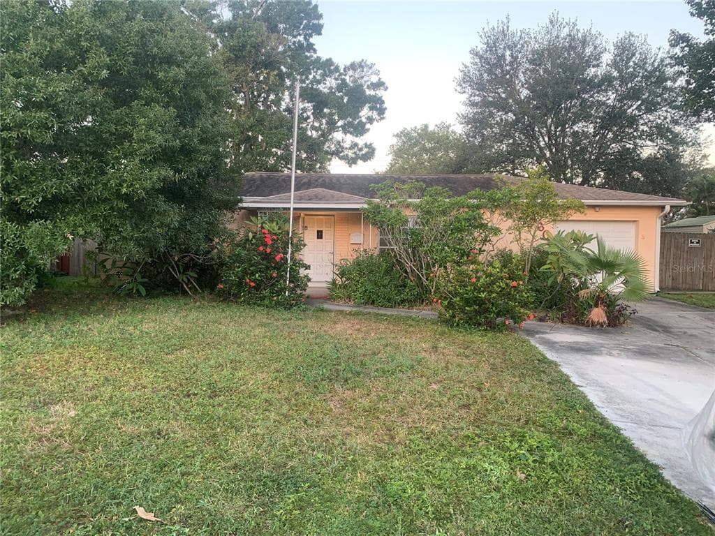 6460 17TH LANE N ST PETERSBURG, FL 33702