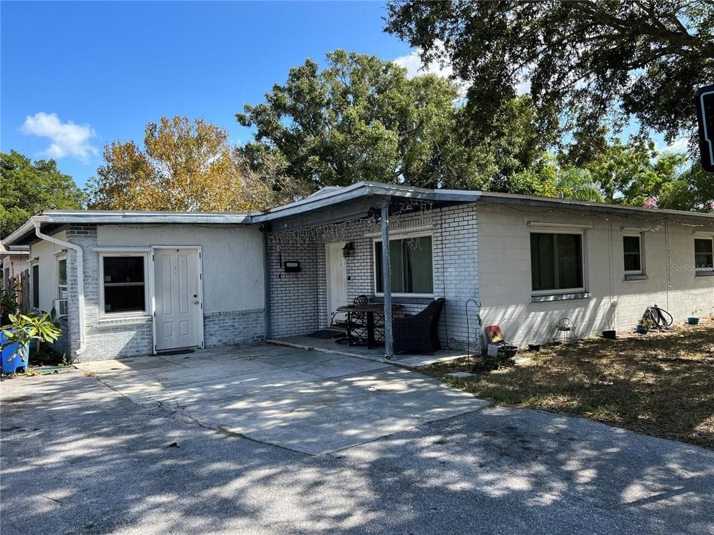 5390 82ND AVENUE N PINELLAS PARK, FL 33781