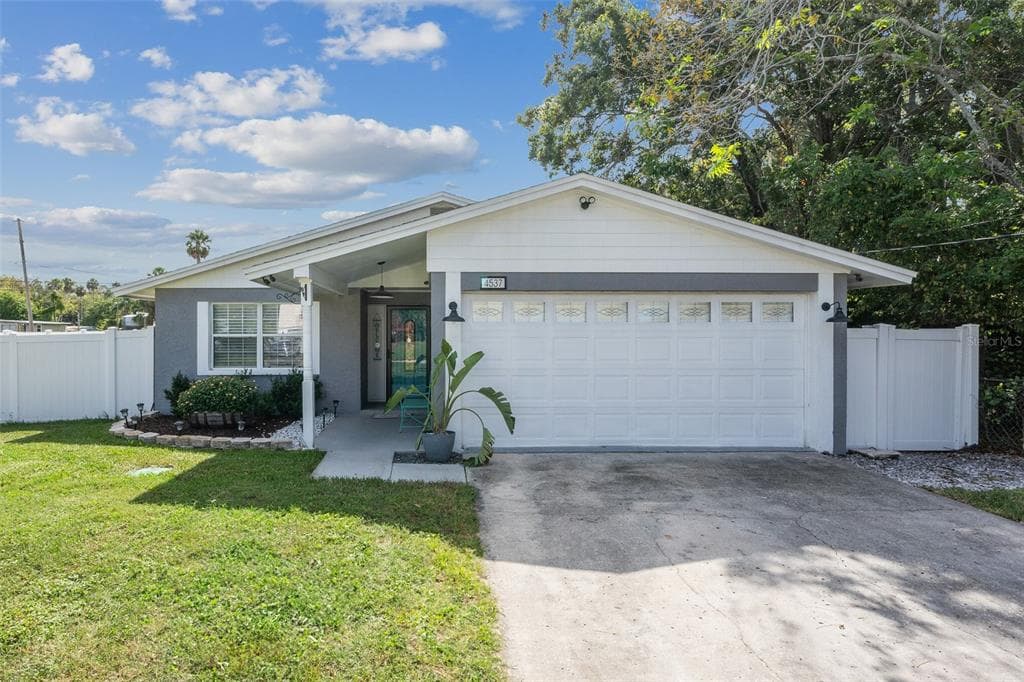 4537 ONTARIO DRIVE NEW PORT RICHEY, FL 34652