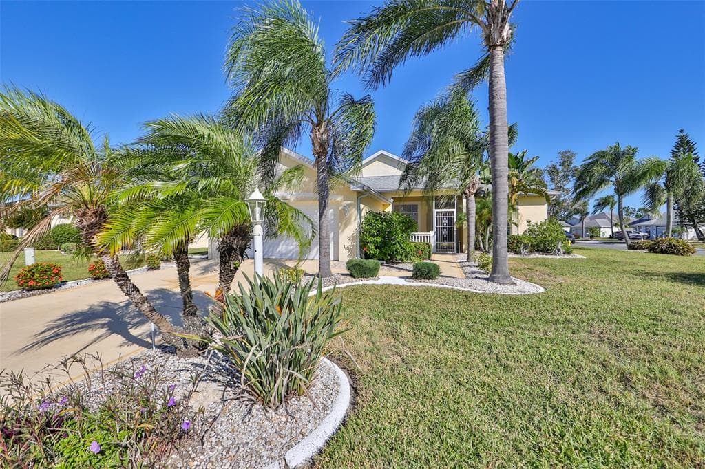 2232 N CREEK COURT SUN CITY CENTER, FL 33573