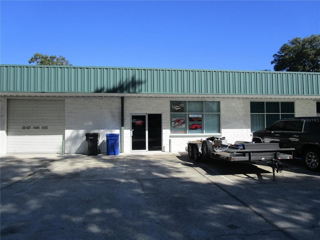 10790 FLORENCE AVENUE THONOTOSASSA, FL 33592