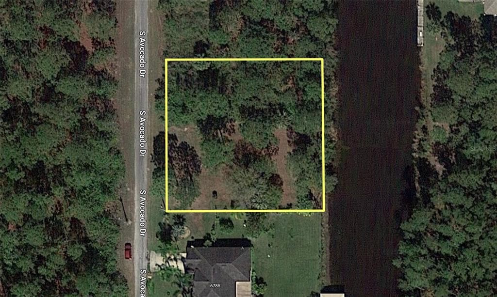 22 AVOCADO DRIVE S INDIAN LAKE ESTATES, FL 33855