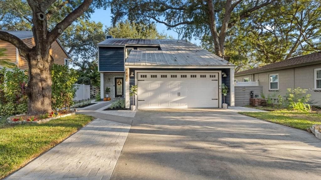 2907 W TRILBY AVENUE TAMPA, FL 33611