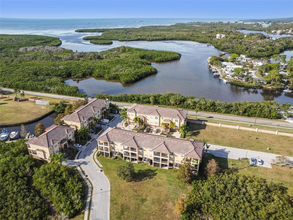 4528 HERON LANDING NEW PORT RICHEY, FL 34652