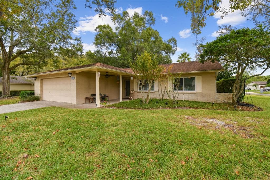 16501 LONESDALE PLACE TAMPA, FL 33624
