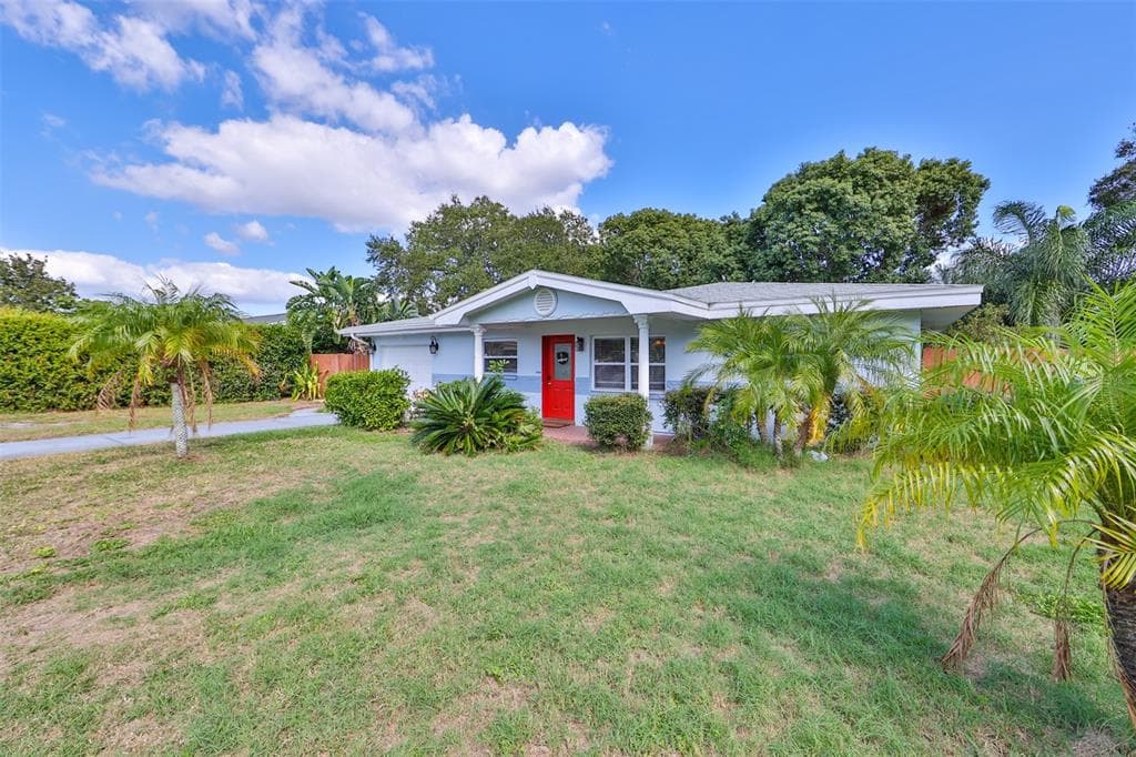 1819 ALBERTA DRIVE CLEARWATER, FL 33756