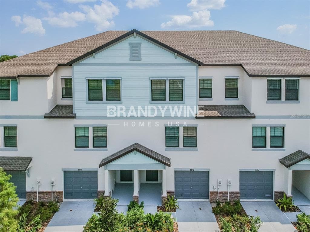 8659 CASTILLIAN WAY PORT RICHEY, FL 34668