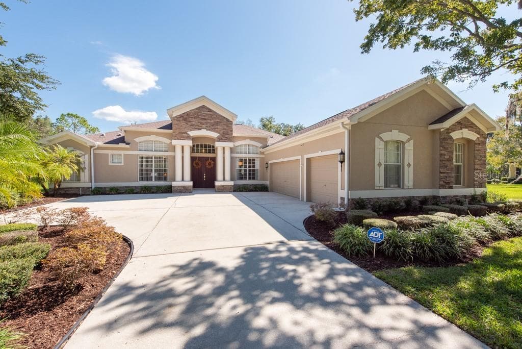 4304 MAHOGANY WOOD COURT BRANDON, FL 33511
