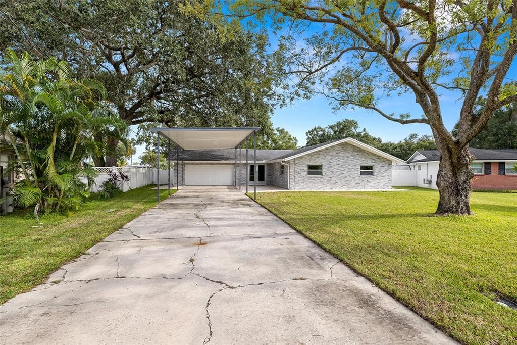 6409 WALTON WAY TAMPA, FL 33610