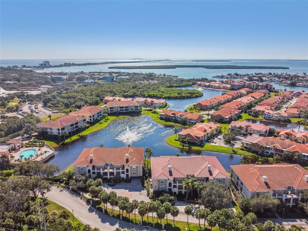 26 FRANKLIN COURT S UNIT B ST PETERSBURG, FL 33711