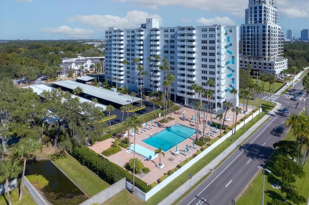 2401 BAYSHORE BOULEVARD UNIT 405 TAMPA, FL 33629