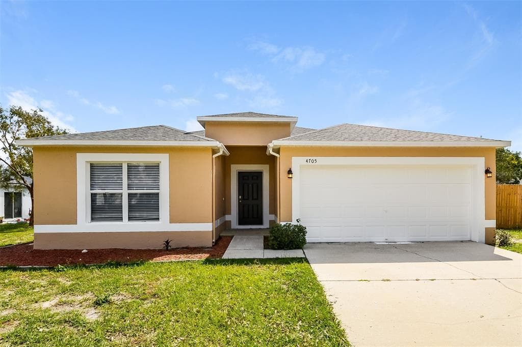 4705 DRAGON TAIL COURT VALRICO, FL 33594