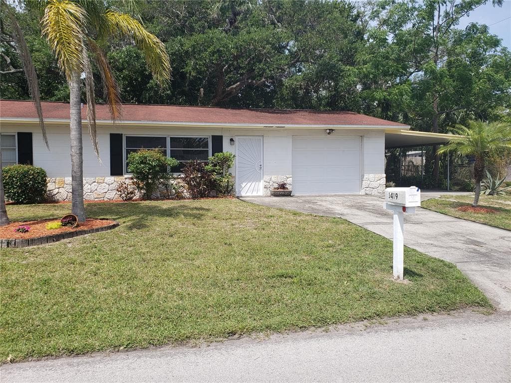 1419 54TH STREET S GULFPORT, FL 33707