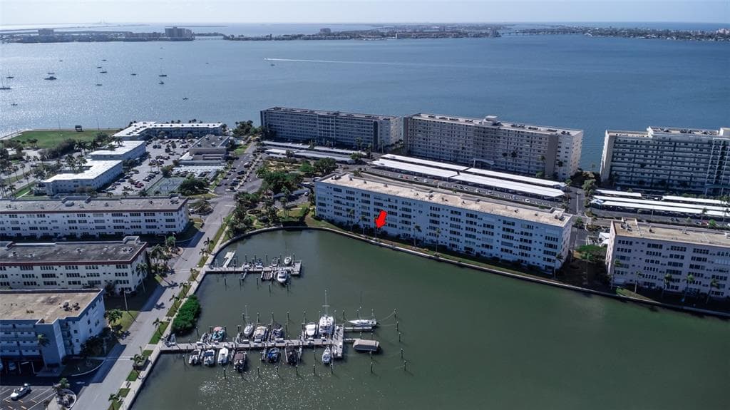 5925 SHORE BOULEVARD S UNIT 110 GULFPORT, FL 33707