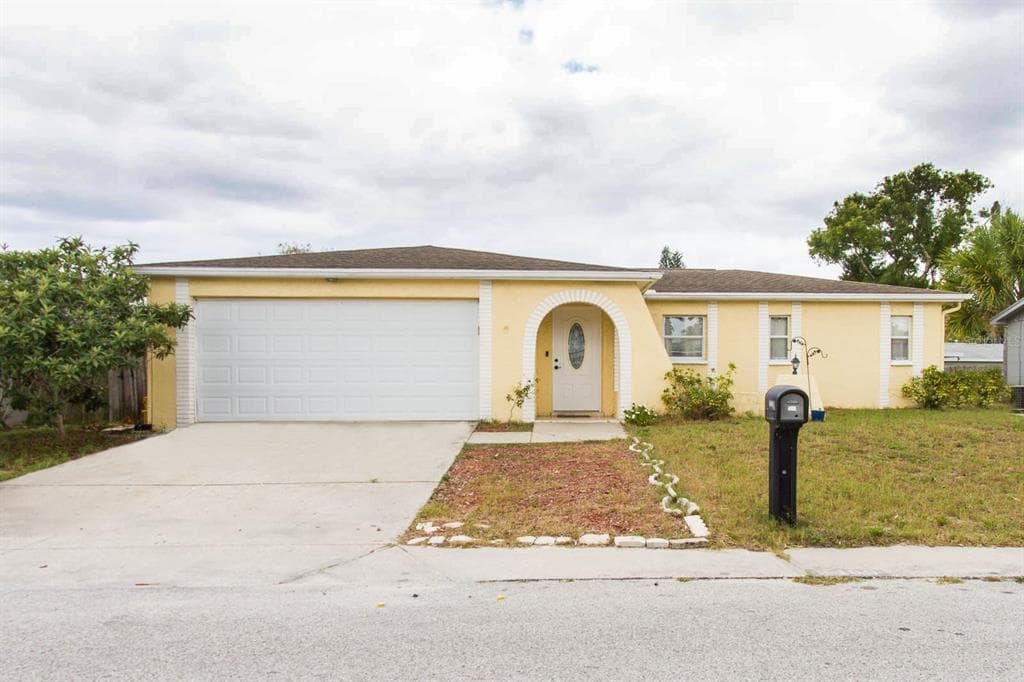 9409 BARRINGTON LANE PORT RICHEY, FL 34668