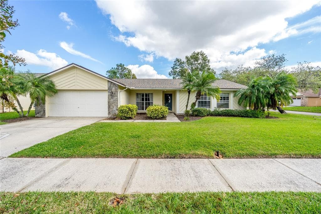 9801 CREEK CROSS STREET TAMPA, FL 33647