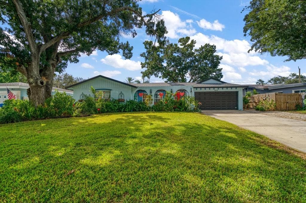 6820 11TH AVENUE N ST PETERSBURG, FL 33710
