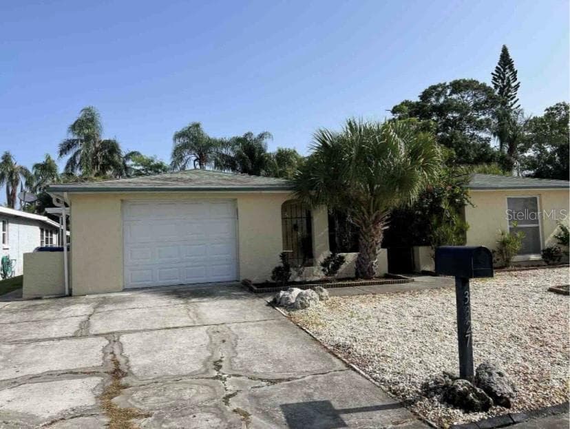 3327 SUPREME DRIVE HOLIDAY, FL 34691